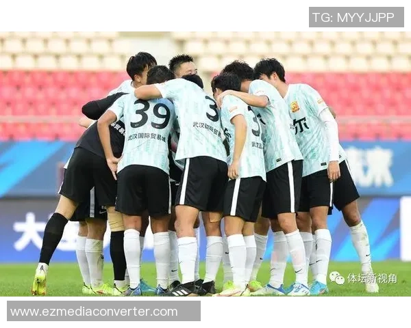 武汉足球队强势领跑欧锦赛积分榜以55分领先其他球队 武汉足球队强势领跑欧锦赛积分榜以55分领先其他球队