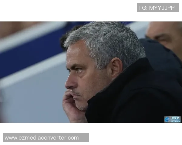 深入解析法国足球明星的辉煌成就与场上表现的综合评价 深入解析法国足球明星的辉煌成就与场上表现的综合评价