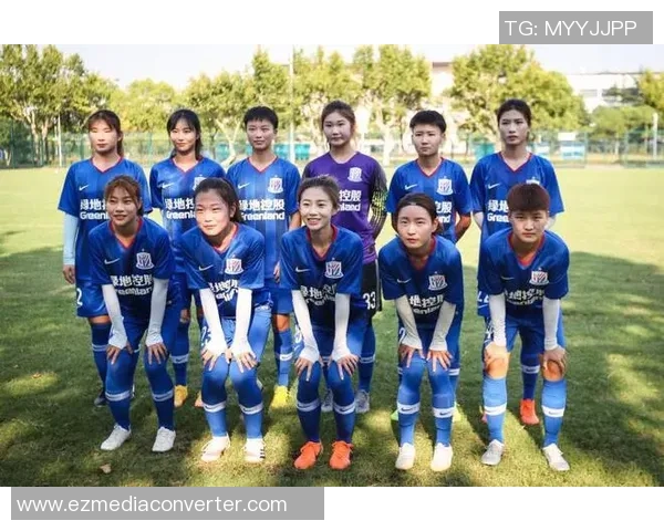 赛后分析：上海足球队与广州足球队实力对比及比赛亮点回顾