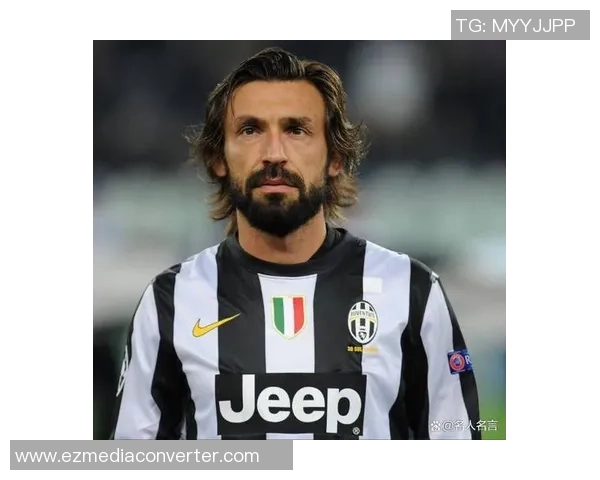 足球明星三大天王的传奇故事与辉煌成就全面解析 足球明星三大天王的传奇故事与辉煌成就全面解析